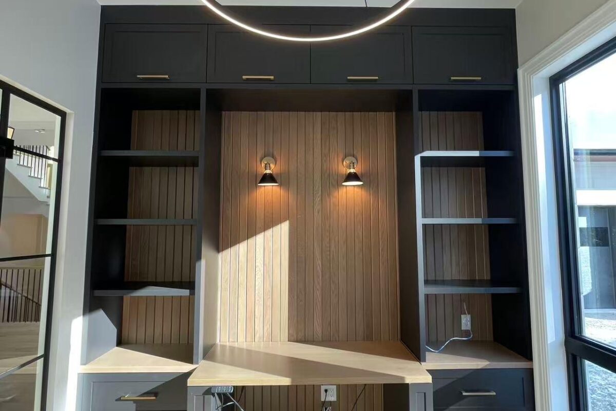 A Place to Focus: Home Office in Dark Tones & Warm Wood