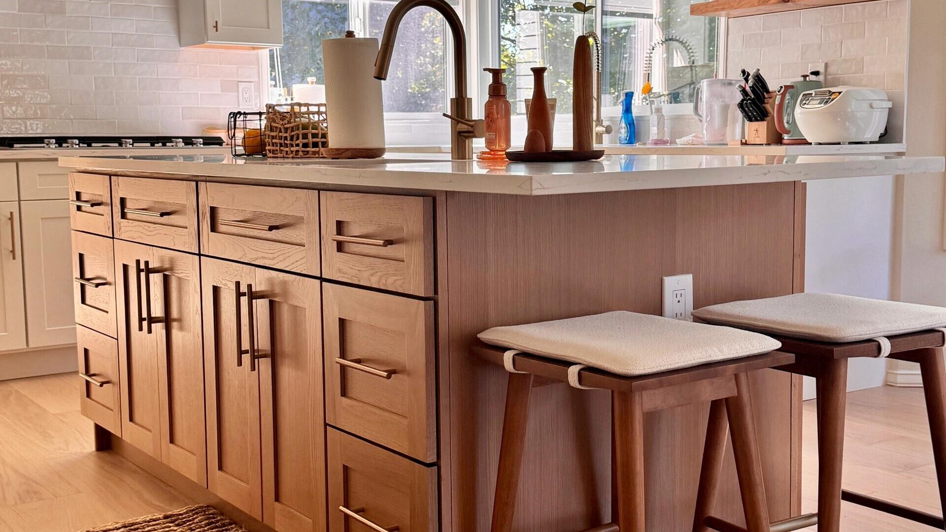 Natural Harmony: White Shaker Kitchen & Wood Island